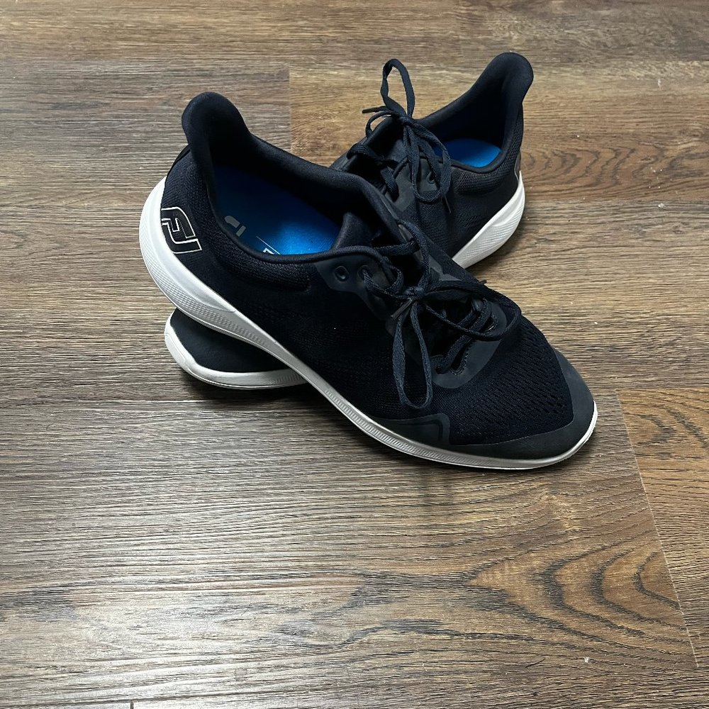 Footjoy Flex - Navy Men's Golf Shoes 10.5 - gently used